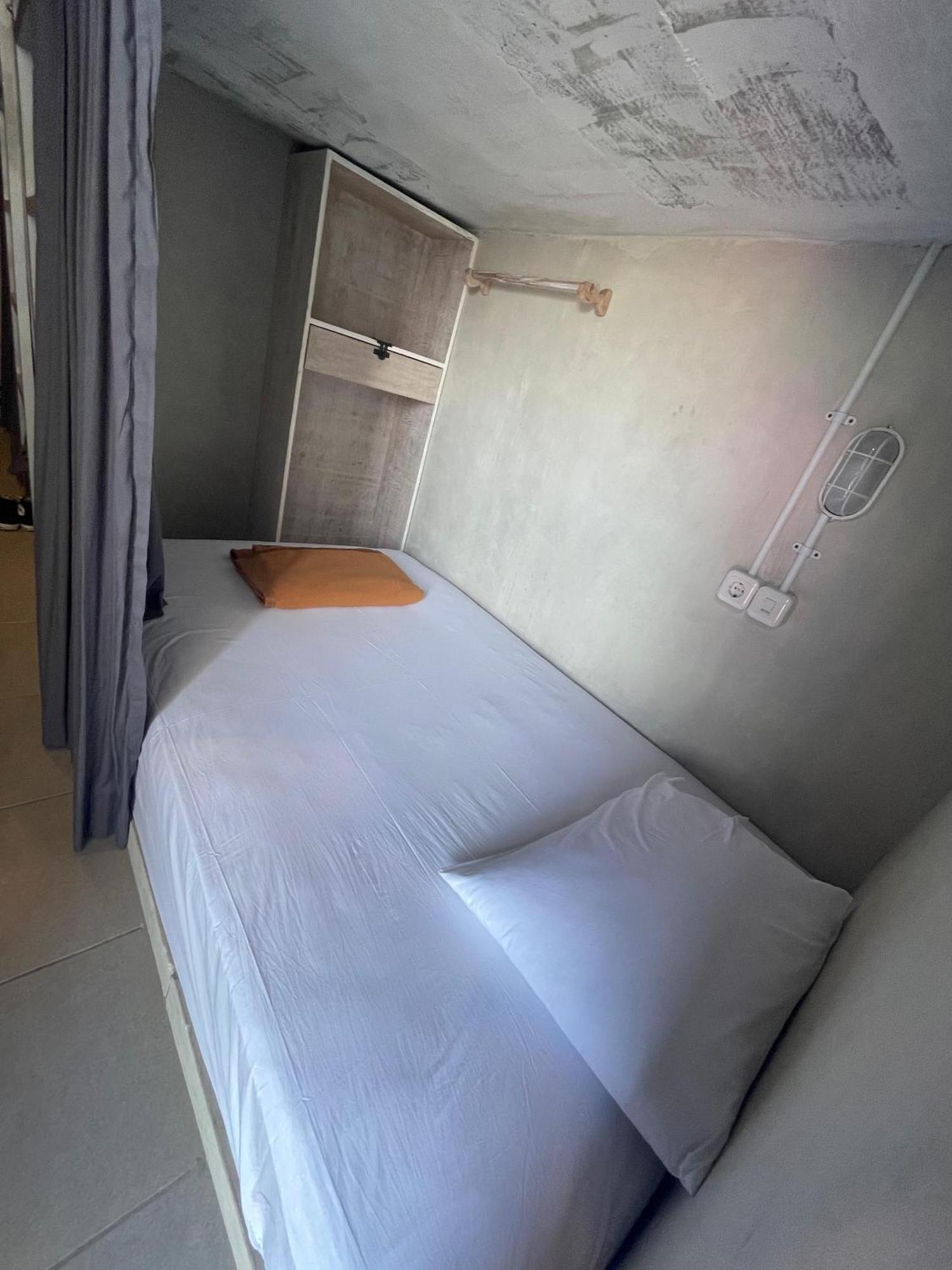 Lushy Hostel Nusa Penida Toyapakeh ภายนอก รูปภาพ