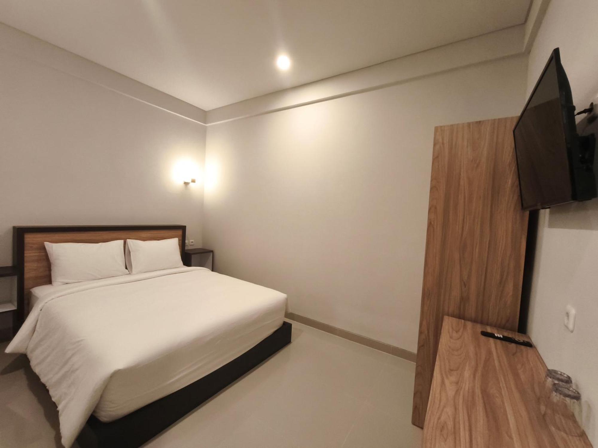 Lushy Hostel Nusa Penida Toyapakeh ภายนอก รูปภาพ